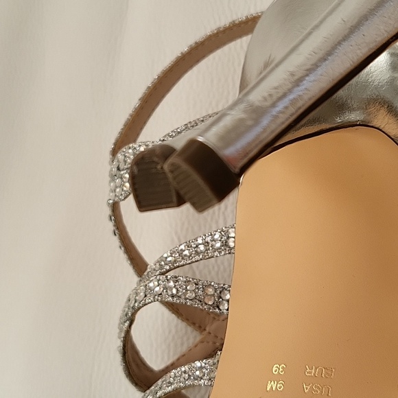 Nina silver dress sandals - Picture 10 of 11